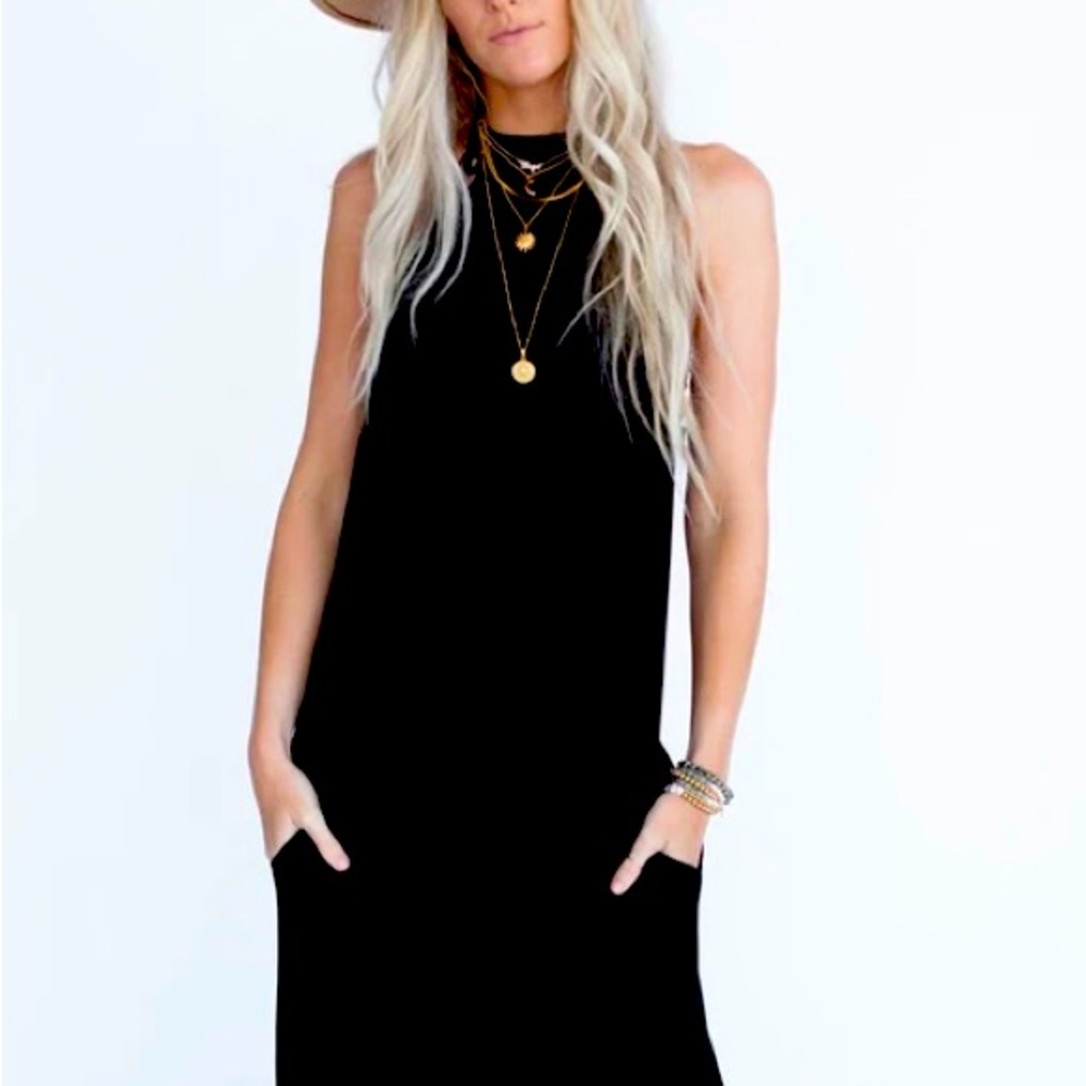 Halter tie maxi dress with crochet detail